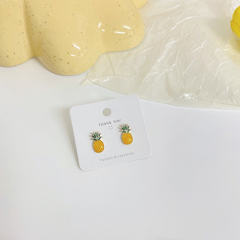 Fruity stud earring