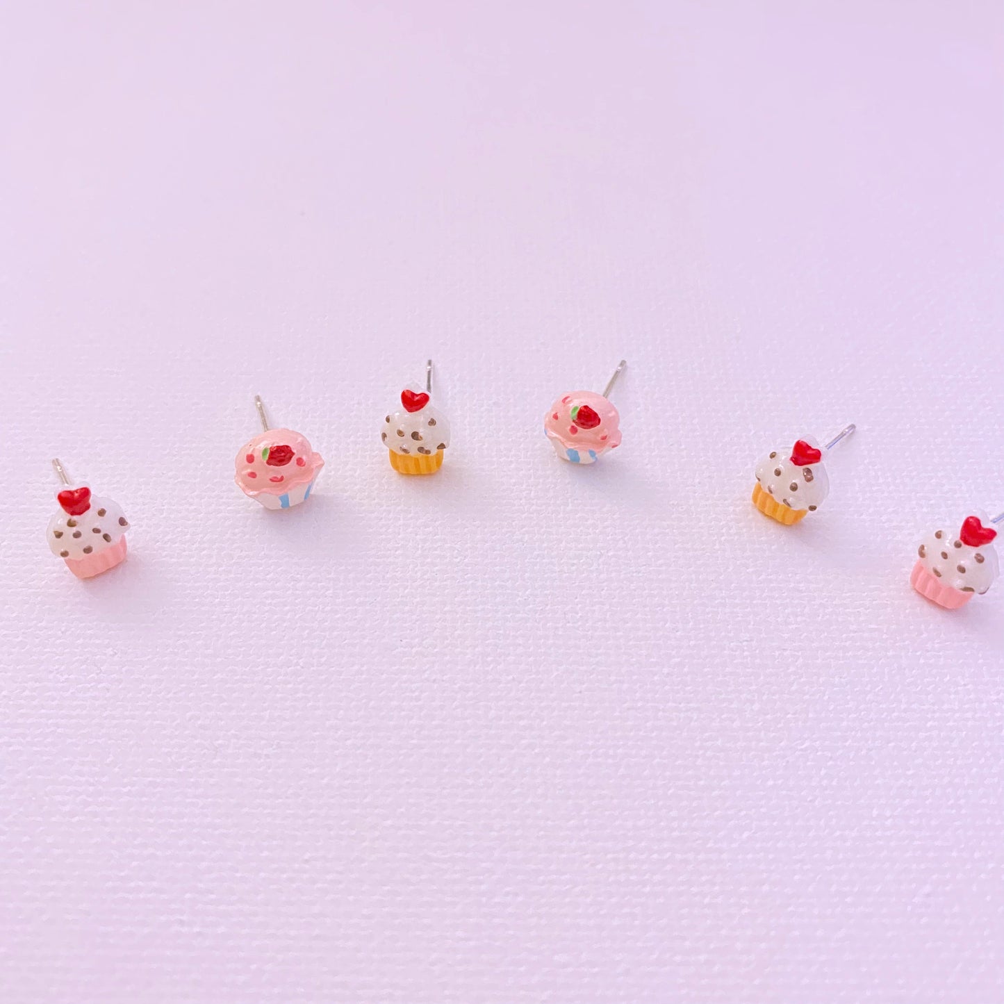 Cupcake stud earring set